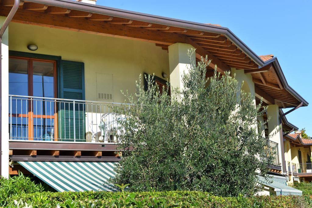 Casa Vacanze Serraglie Raffa Esterno foto