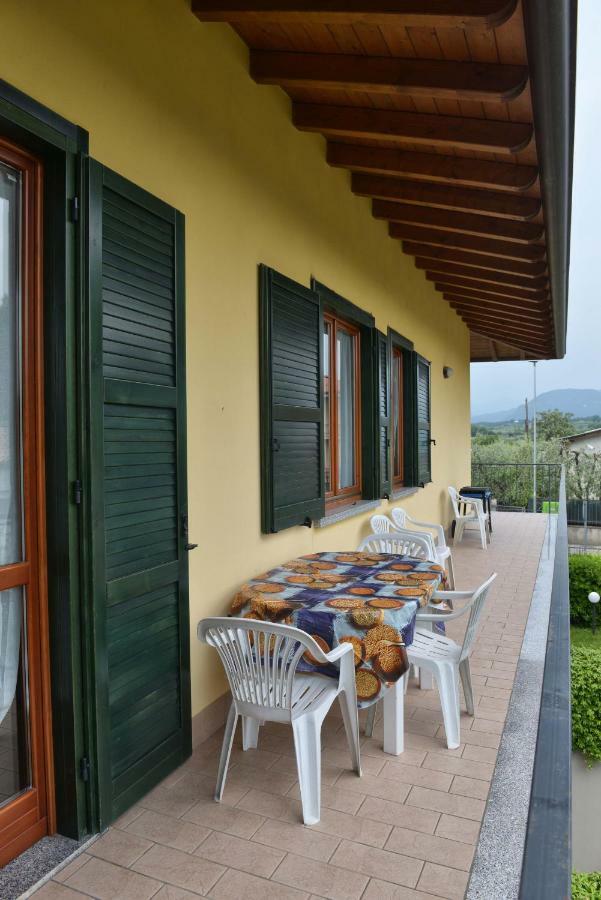Casa Vacanze Serraglie Raffa Esterno foto